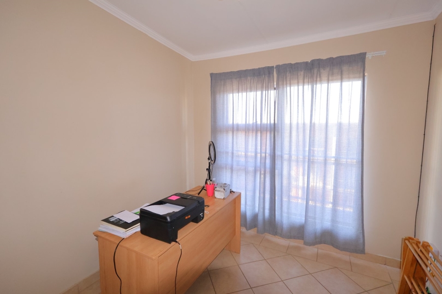 2 Bedroom Property for Sale in Navalsig Free State